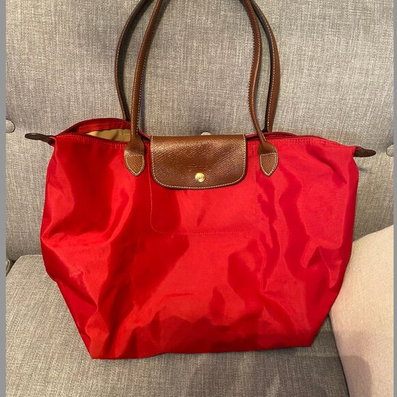 Longchamp Le Pliage Red Tote (Large) - Picture 2 of 4